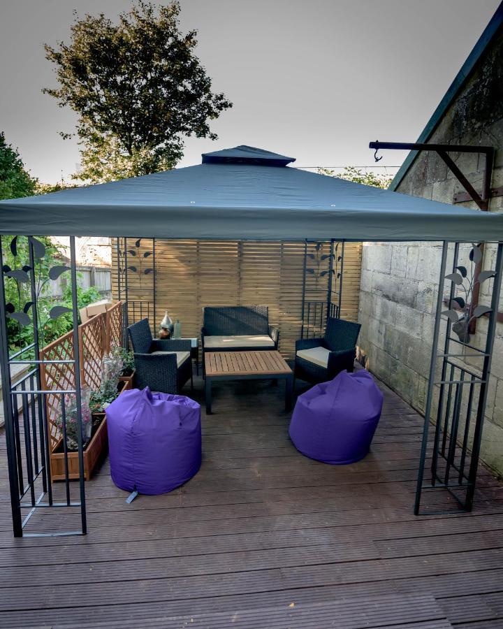 Appartement Quirky Vaulted Flat With Terrace à Bath Extérieur photo