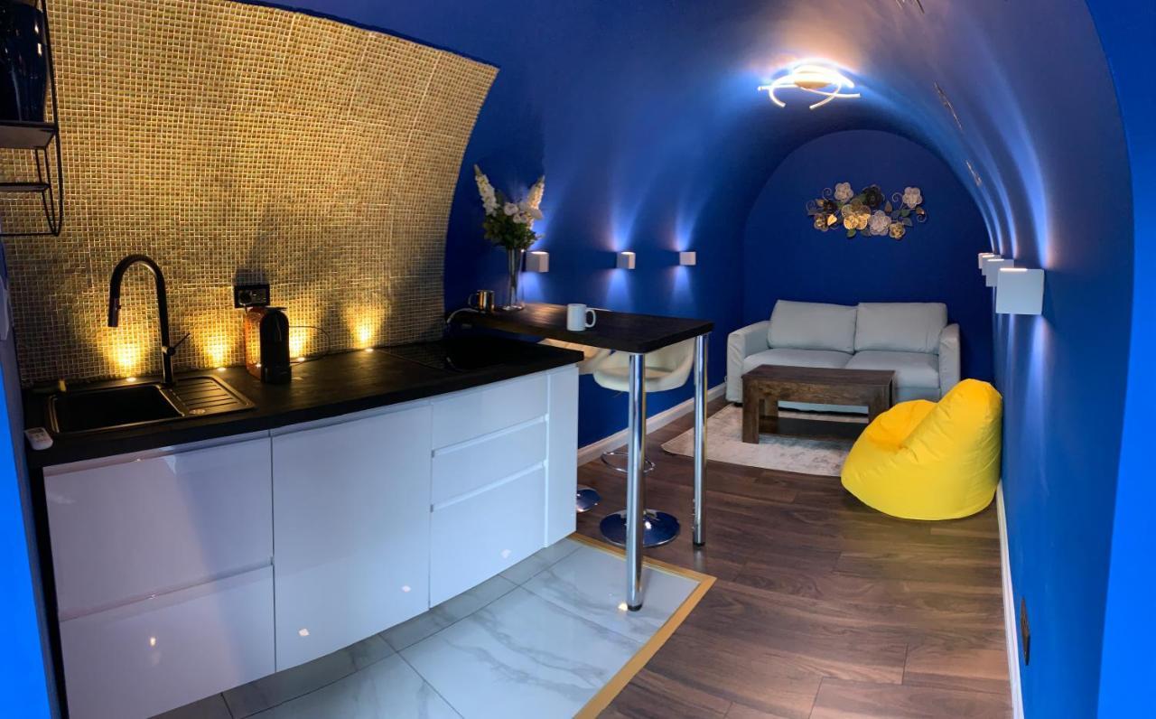 Appartement Quirky Vaulted Flat With Terrace à Bath Extérieur photo